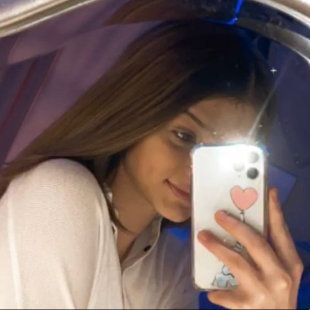 Meet your Posher, Julienne